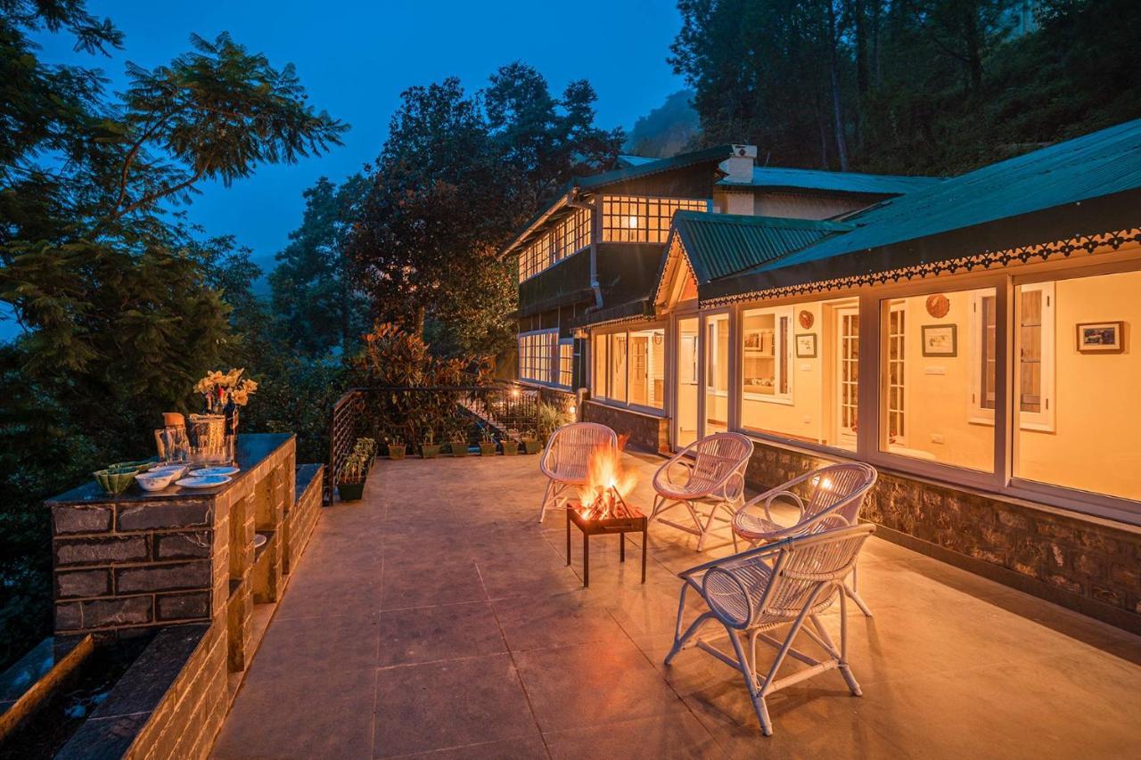 Stayvista At Springfield With Bonfire Kasauli Εξωτερικό φωτογραφία