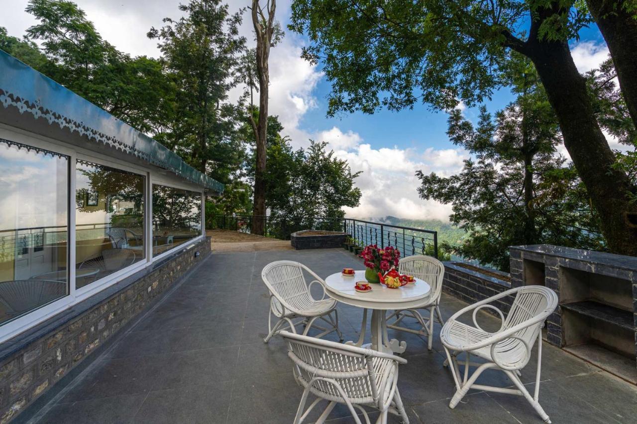 Stayvista At Springfield With Bonfire Kasauli Εξωτερικό φωτογραφία